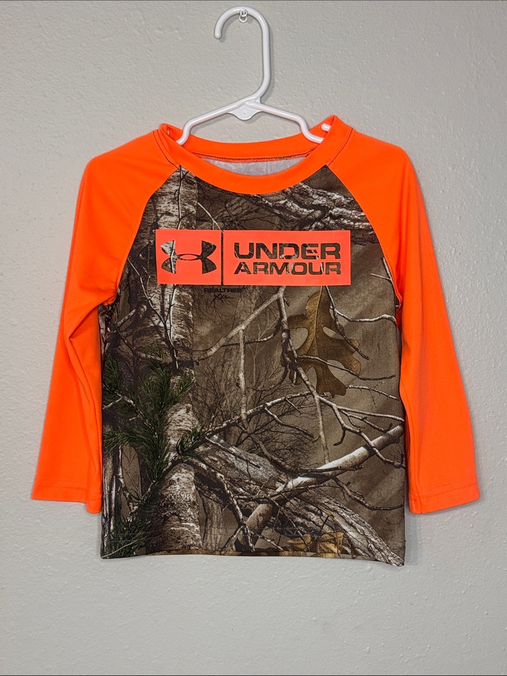 Under Armour Orange Raglan Camo Long Sleeve Tee